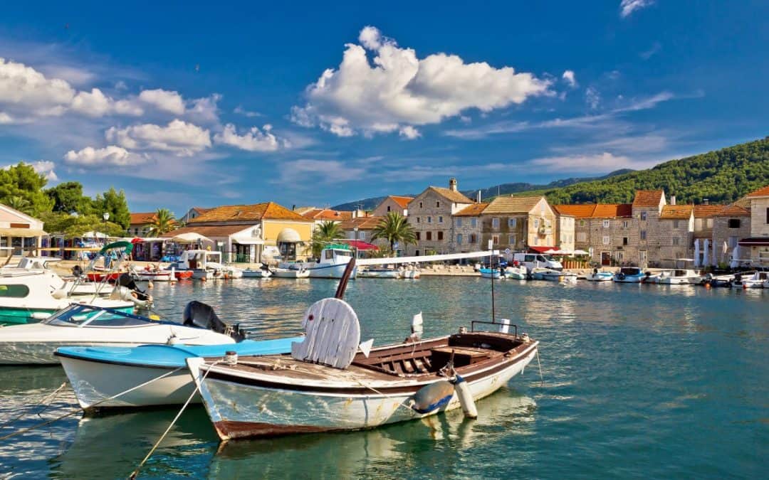 Hvar – sunčani dragulj Jadrana